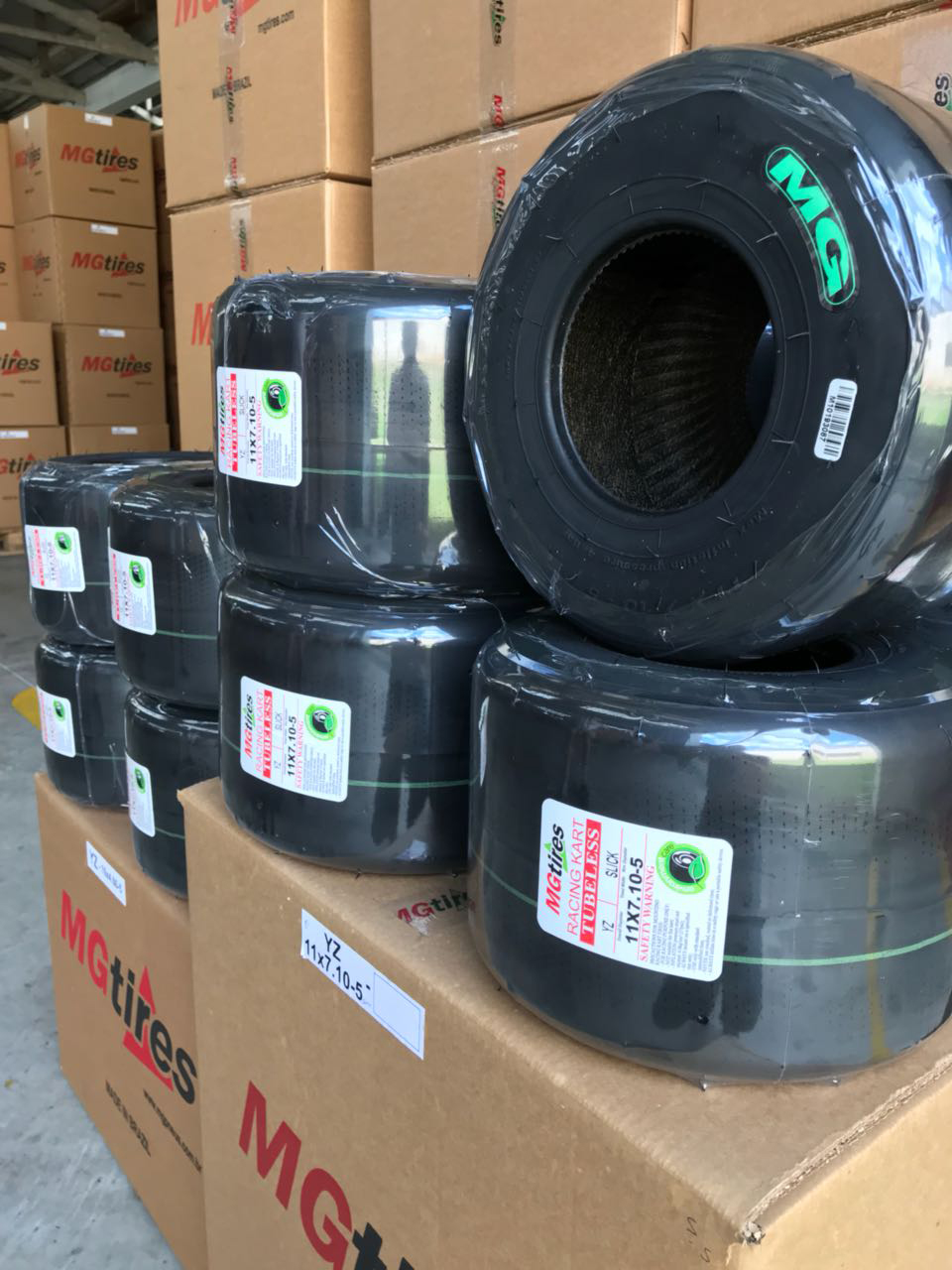 GREEN TIRE / YZ, OF HIGH ADHERENCE, IS AMONG THE PRODUCTS MANUFACTURED BY MG TIRES